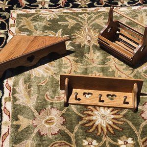 Country Chic Decor - Heart Shelves & Basket (2)